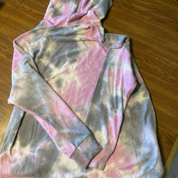 Melloday Women’s Hoodie - Picture 6 of 7